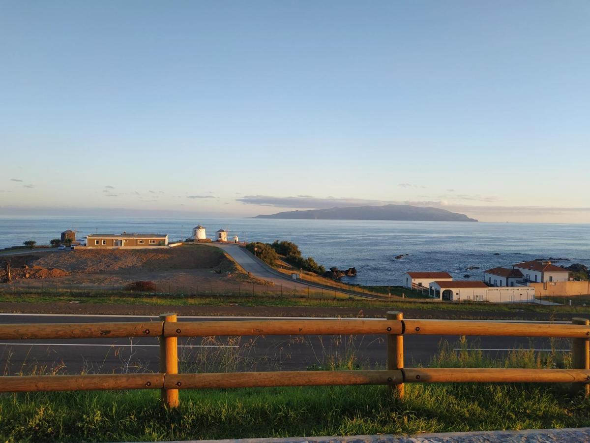 Hotel Comodoro Корву Екстер'єр фото